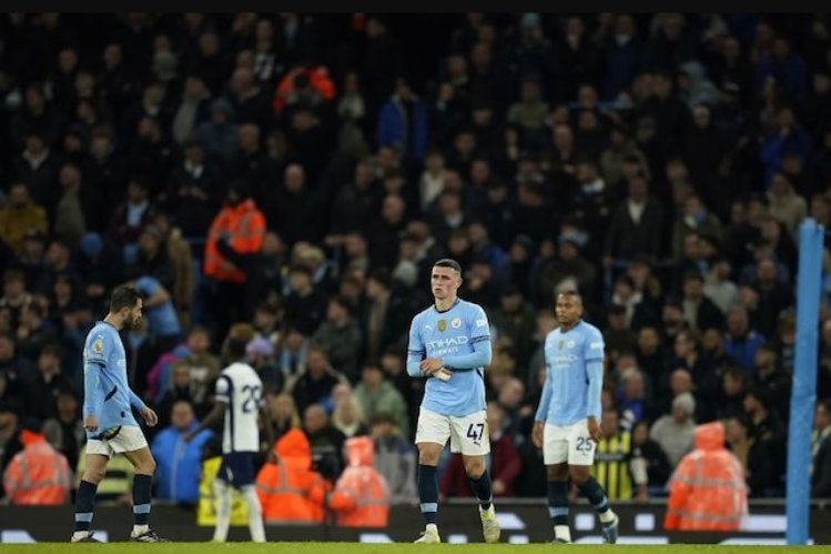 Hasil Manchester City vs Tottenham, Liga Inggris 2024/25. (c) AP Photo/Dave Thompson