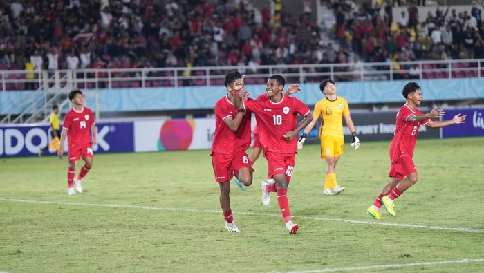 Timnas Indonesia U16 vs Singapura U16 di kejuaraan AFF U16. Foto: dok. PSSI